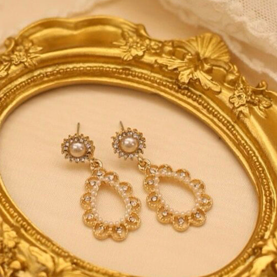 French Vintage Court Style Pearl Earrings