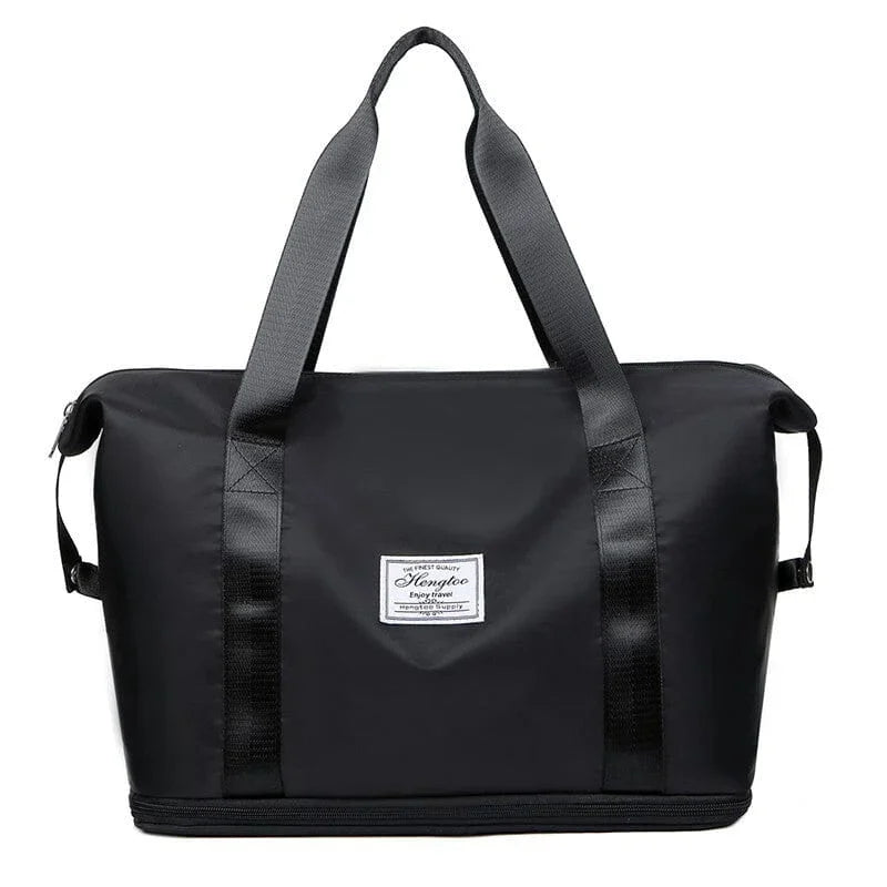 High capacity double layer suitcase for wet separation