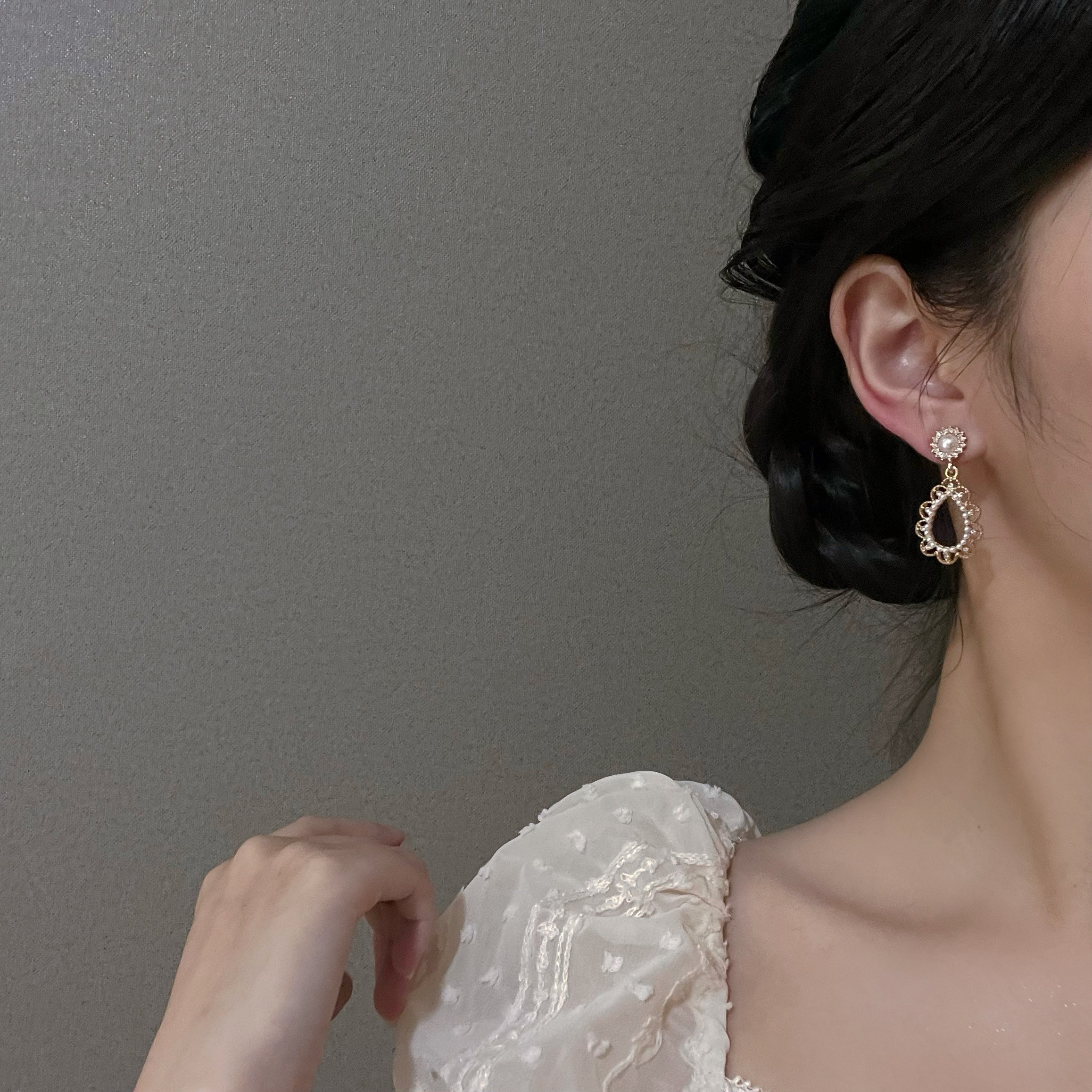 French Vintage Court Style Pearl Earrings
