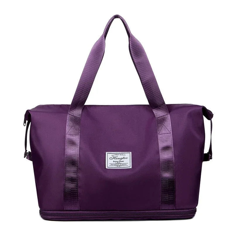 High capacity double layer suitcase for wet separation