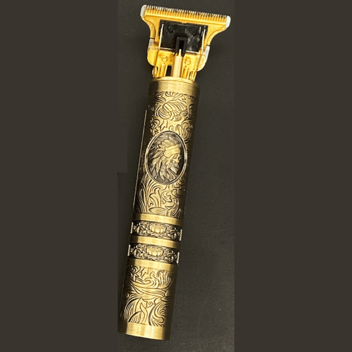 SKULLTRIM – Vintage Rechargeable Beard Trimmer for Precise Results