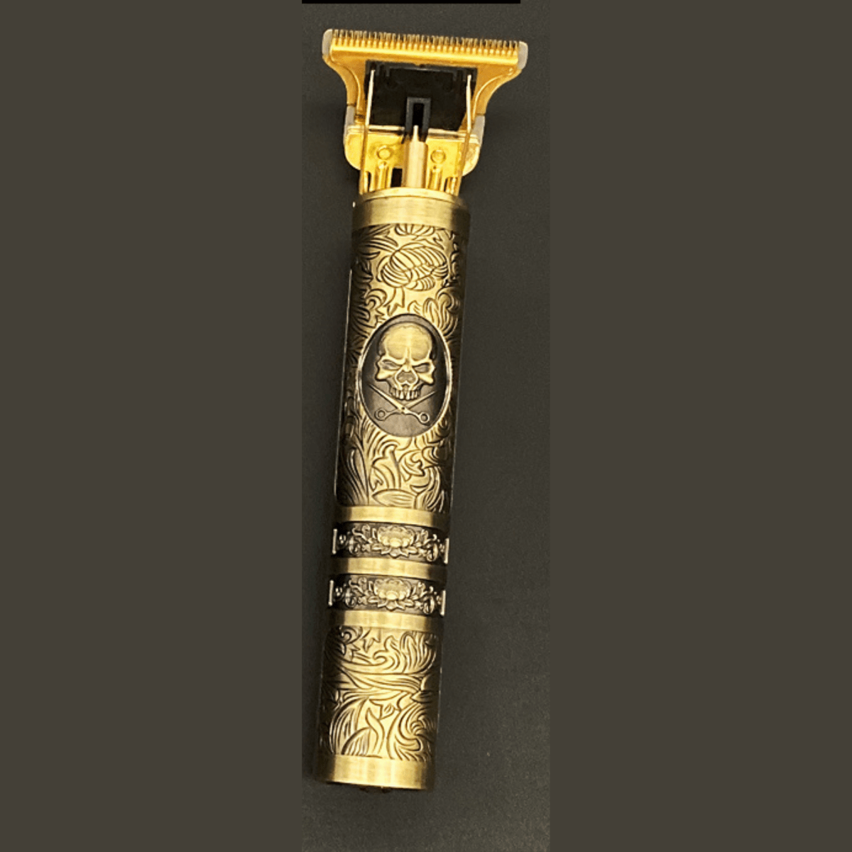 SKULLTRIM – Vintage Rechargeable Beard Trimmer for Precise Results